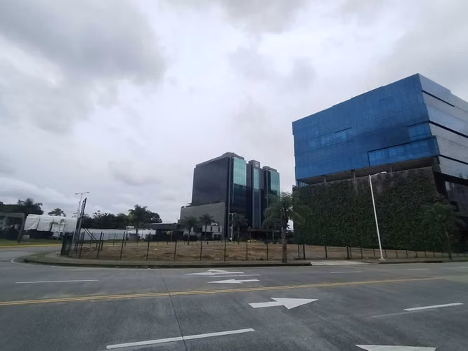 Venta de Terreno en Santa Maria Business District