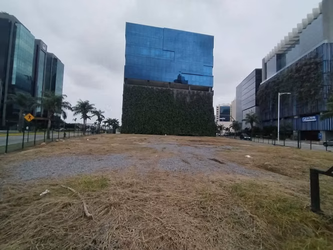 Venta de Terreno en Santa Maria Business District
