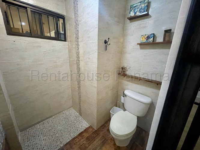 Venta de Casa en Villa de las Fuentes  Mts2: 241.41 PD