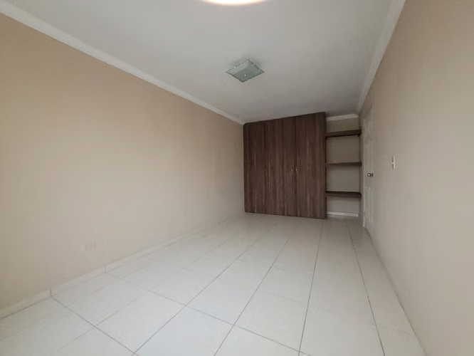 Venta de Casa en Mañanitas - Residencial Las Americas