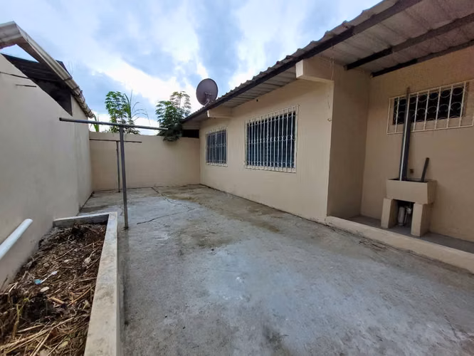 Venta de Casa en Mañanitas - Residencial Las Americas