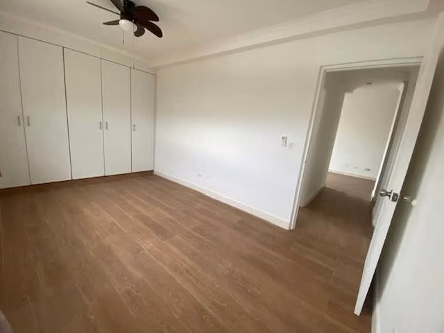 EN VENTA APARTAMENTO EN ALBROOK