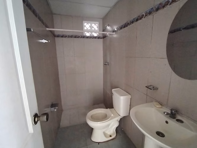 Casa de 2 Recámaras en La Siesta Tocumen - 150m2 de Terreno - SIN HIPOTECA