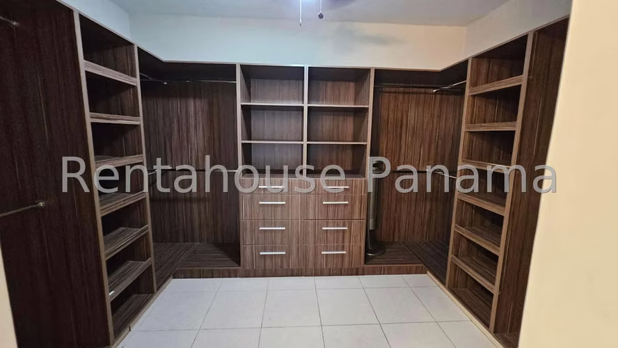 Venta de acogedor Apartamento en San Francisco Ph TAO Mts2: 200 PD