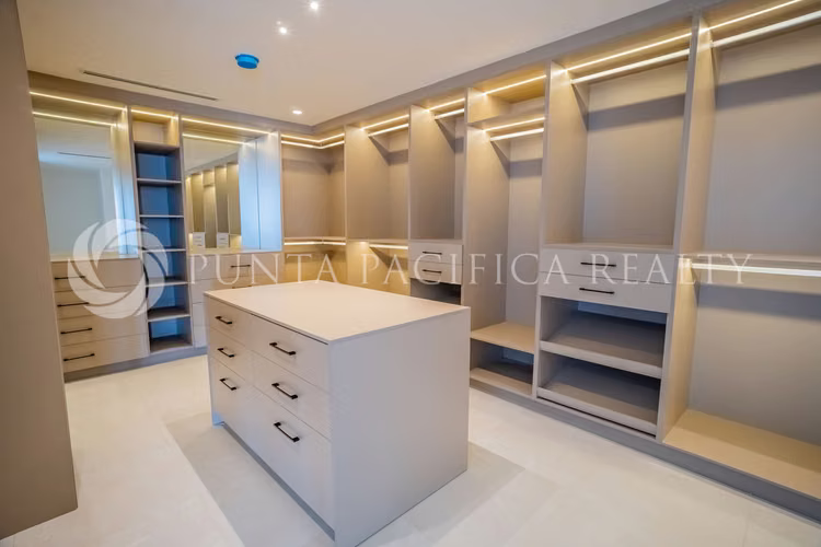 EN ALQUILER Y VENTA PENTHOUSE | P.H. MIRAMAR, AVENIDA BALBOA | CON VISTAS PANORÁMICAS
