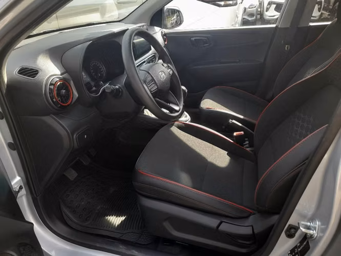 2026 Hyundai Grand i10 - manual - 2032 km - garantía hasta 2032 - Imagen 11