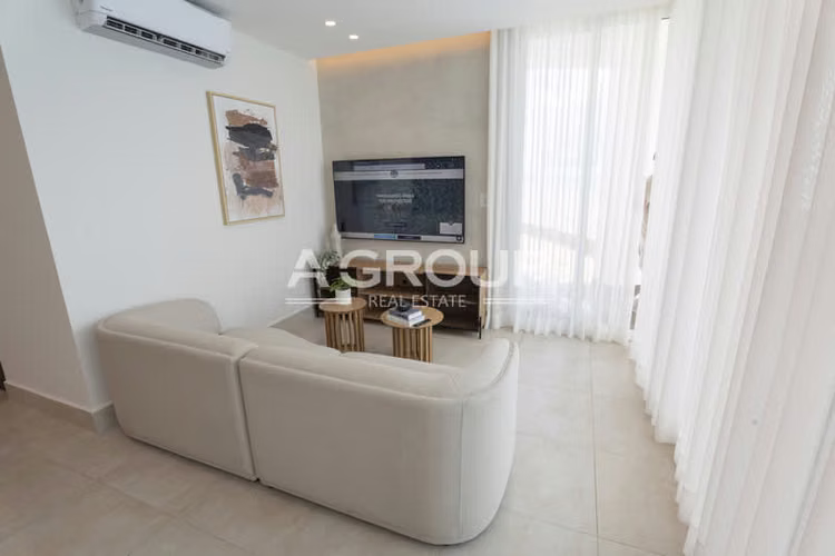 Ocean Waves - Gorgona - Se vende apartamento con amplio Rooftop