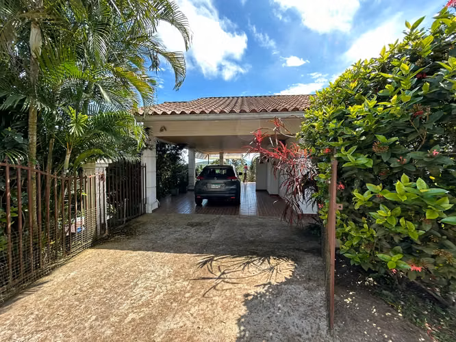 Vendo hermosa propiedad en El Arado de Chorrera - Imagen 2