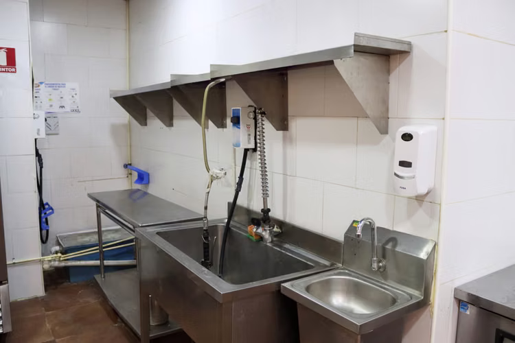 Increíble restaurante semi equipado en Hotel Sortis - 228,69 m2 - Imagen 9