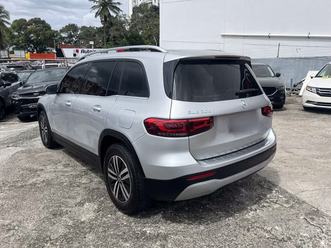 Mercedes Glb 200