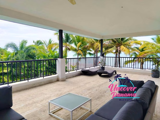 Residencia de Lujo en Velamar Village