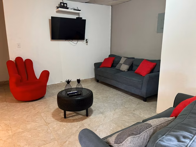 Ganga Venta Edificio Tipo Hostal Rio Hato con Piscina