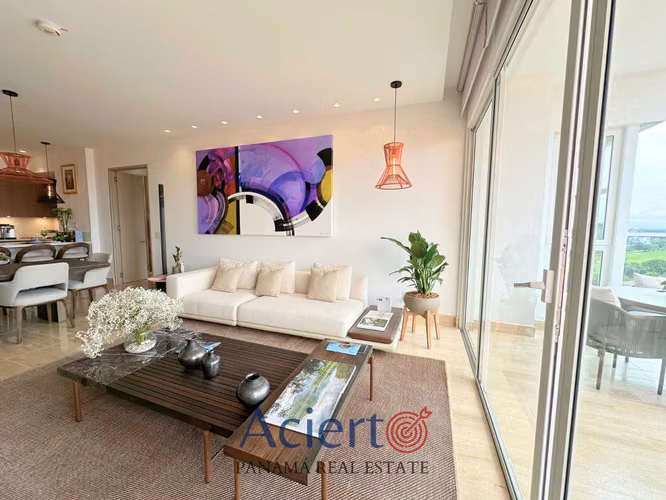 ESTRENA EN SANTA MARÍA EN CONSTRUCCIÓN