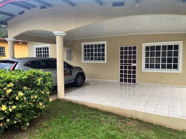 ALQUILO CASA AMUEBLADA EN DAVID