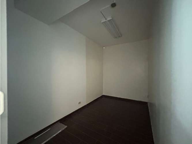 ALBROOK / LOCAL COMERCIAL / 78M / DIVISIONES / PISO MEDIO / SOBRE VIA - Imagen 8