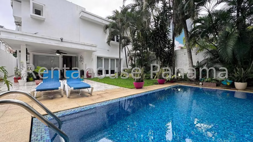Vendo Casa Remodelada en Obarrio 26-3561GG