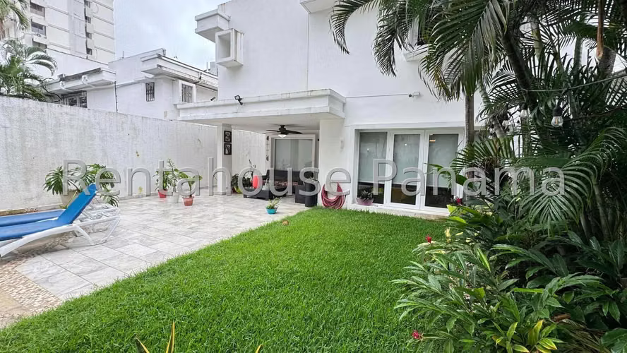 Vendo Casa Remodelada en Obarrio 26-3561GG