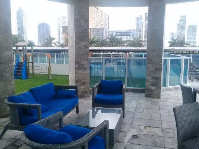 Venta de Apartamento con 464m2 en Costa del Este PH Vitri 26-3596SR