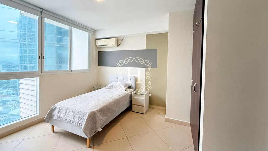 Apartamento en Piso Alto Ideal para Familia e Inversión en Country Club – Costa del Este - Imagen 6