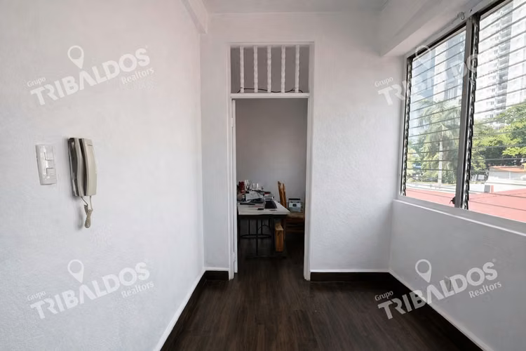 Venta de Edificio Rentando en Bella Vista