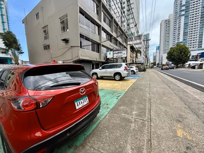 Venta de edificio comercial en Vía Porras, San Francisco