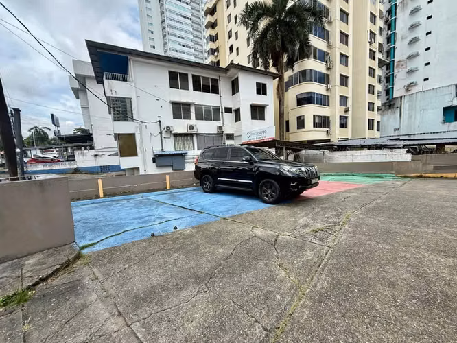 Venta de edificio comercial en Vía Porras, San Francisco