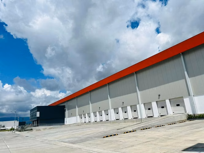 Bodegas en venta a pocos minutos del aeropuerto Tocumen ubicada en zonalibre