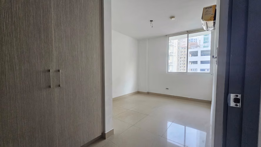 Apartamento en venta en Green Park - Imagen 3