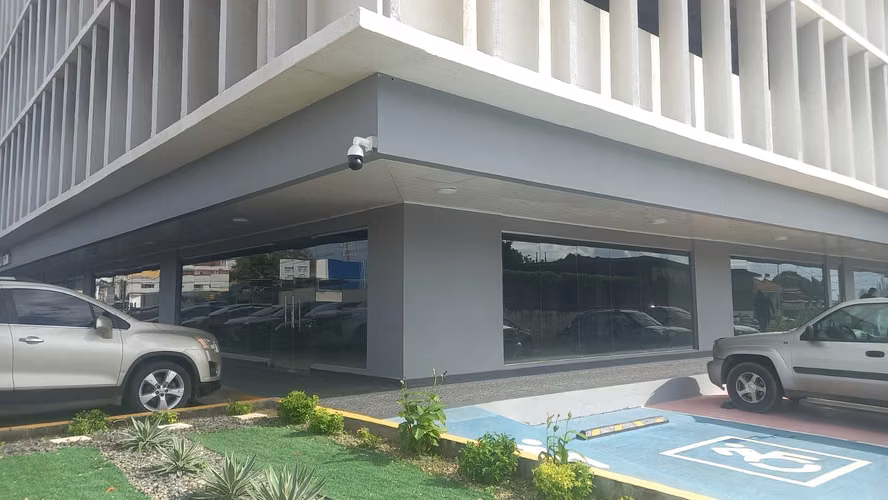 SE VENDE o ALQUILA-LOCAL 172 m² – MEDICAL PLAZA, CHITRÉ (HERRERA) - PRG-02