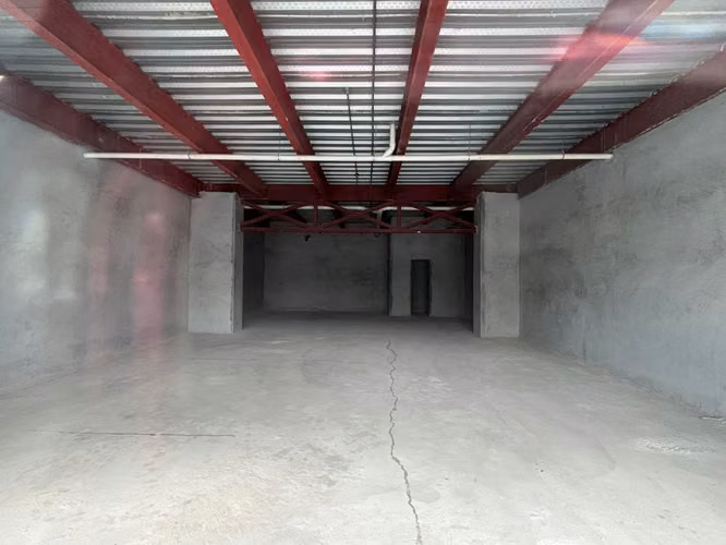 SE VENDE o ALQUILA-LOCAL 200 m² – MEDICAL PLAZA, CHITRÉ (HERRERA) - PRG-02
