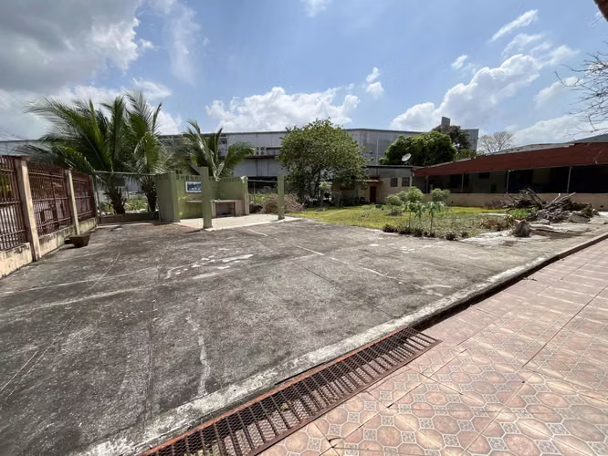 VILLA ZAITA - CASA FAMILIAR - SE VENDE