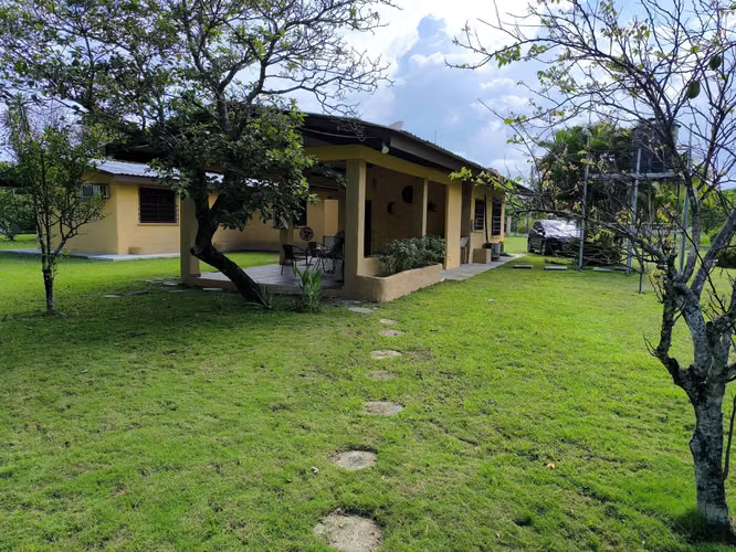 Terreno y Casa - Imagen 3