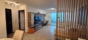 Venta de Apartamento con 145m2 San Francisco PH The Regent 26-3730SR