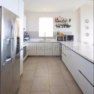 Venta de Apartamento con 194m2 en Maria Chiquita PH Playa Escondida 26-3381SR - Imagen 5
