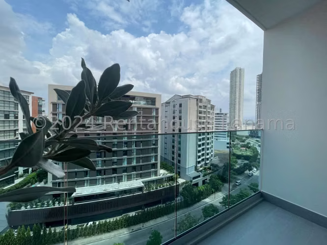 Vendo Apartamento a Estrenar en PH The Ivy, Santa María Golf 26-5407GG