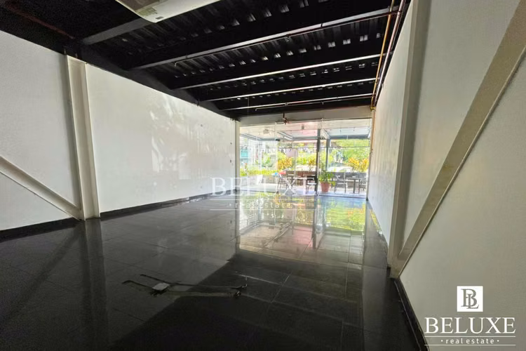 ALQUILER DE LOCAL COMERCIAL EN PLAZA LA PEATONAL, SAN FRANCISCO (12)