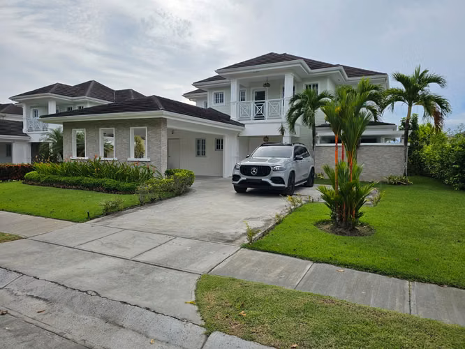Venta de Casa en Bijao Beach Club & Residences, Antón, 690m2 de terreno - Imagen 2