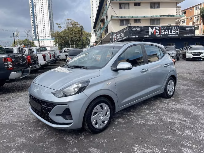 HYUNDAI GRAND I10 2025 AUTOMATICO