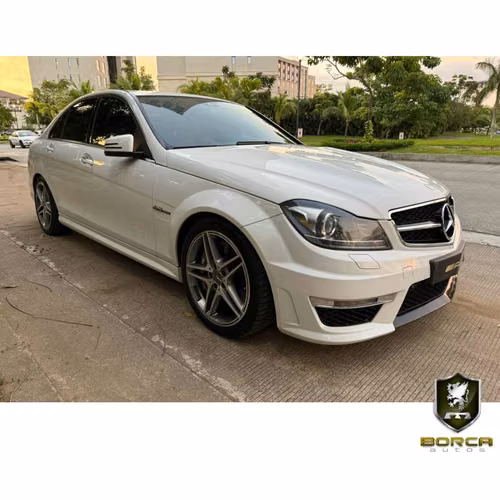 Mercedes Benz C63 2013