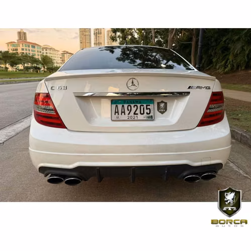 Mercedes Benz C63 2013