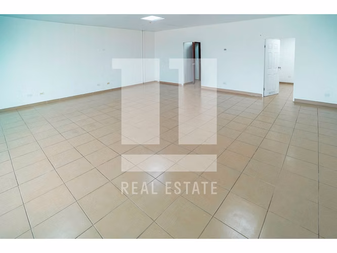 Se Alquila Local Comercial de 91.65m2 en Condado Mall - Imagen 3