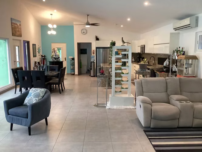 Melissa Foster Luxury vende casa en Club Ecuestre, Coronado - Imagen 6