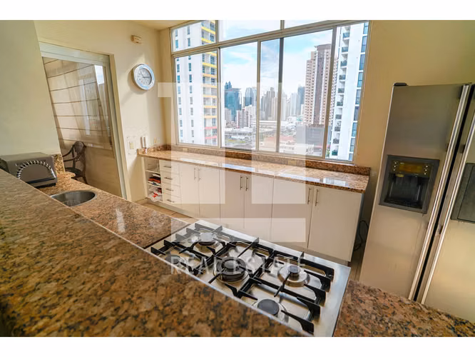 Penthouse en PH Brisas del Carmen - Imagen 8