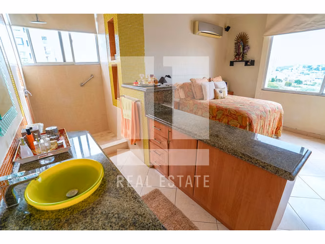 Penthouse en PH Brisas del Carmen - Imagen 12