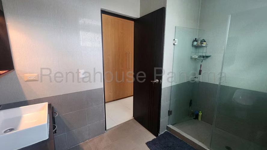 Venta de Casa en Costa Sur Costa Esmeralda Mts2: 445 PD