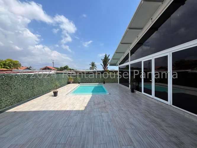 Venta de Casa en Coco del Mar Mts2: 717 PD