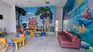 Venta de Apartamento con 110m2 en Avenida Balboa PH Warters On The Bay SR