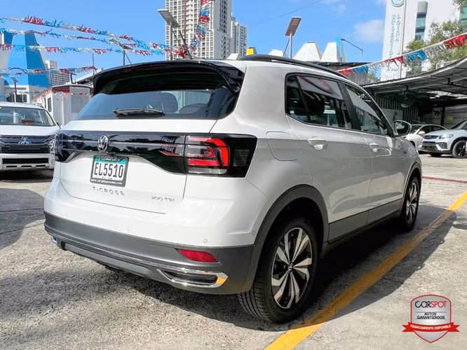 Volkswagen T-Cross Comfortline 2023 SOLO 9,000KMS