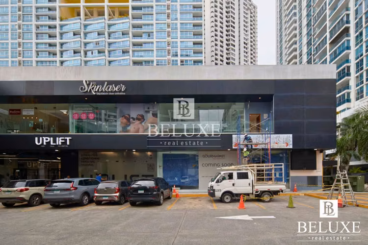 ALQUILER DE LOCAL COMERCIAL EN BALBOA BOUTIQUE, AV BALBOA (12)