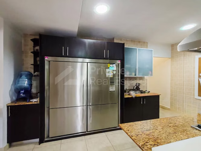 Venta de Apartamento en Amador con amplio balcón